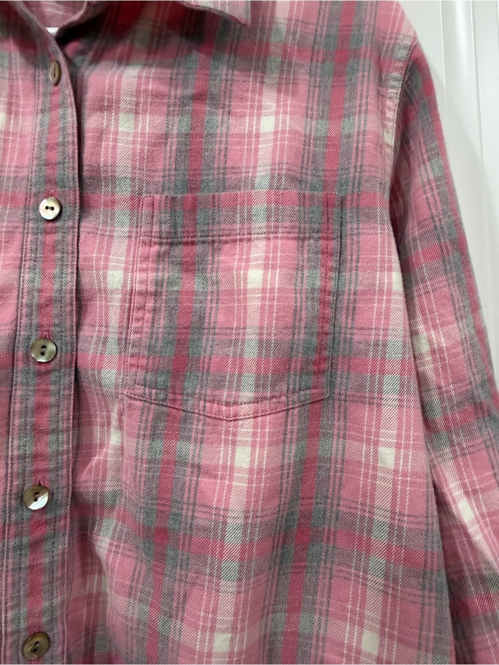 EUC L.L. Bean Pink and Gray Flannel Plaid Button-Down Shirt - Picture 3 of 4